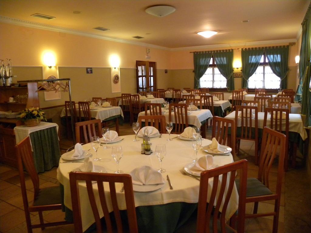 Hotel Restaurante Casa Fernando Ballota Luaran gambar